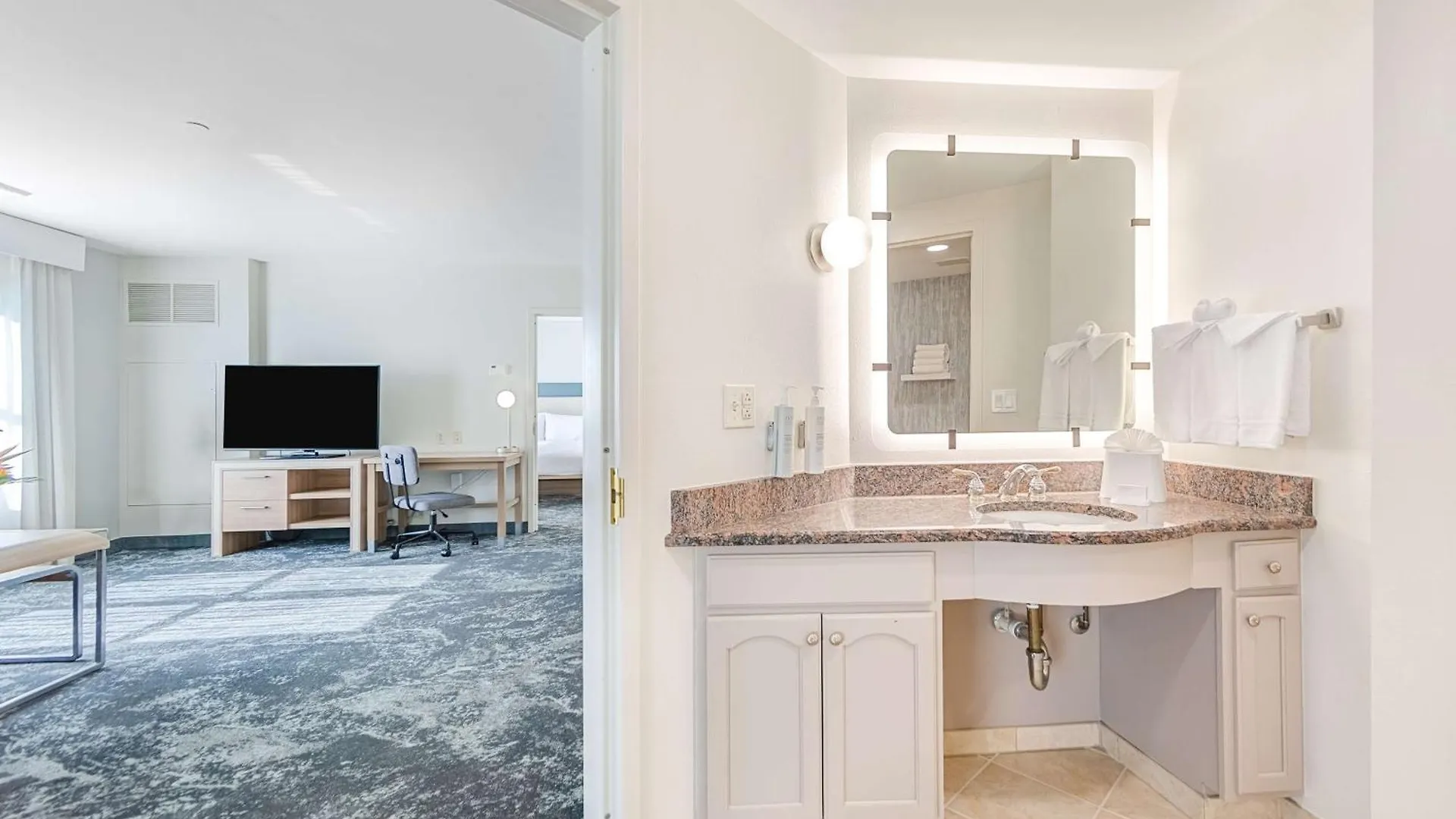Homewood Suites By Hilton East Rutherford - Meadowlands, Nj